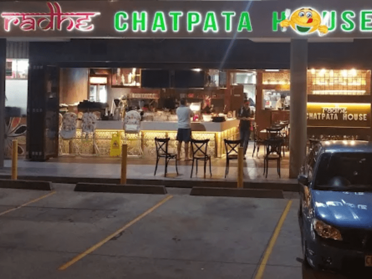 Radhe Chatpata House