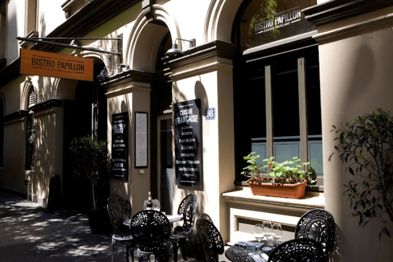 Bistro Papillon